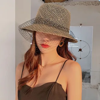 

Elegant Ladies Straw Hat Wide Brim Veil Pearl Trimed Cloche Summer Hat for Women Fashion Breathable Seagrass Sun Hat Beach Cap