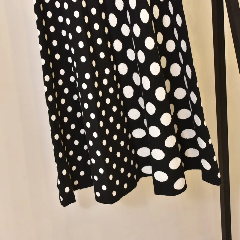 YuooMuoo зимняя женская юбка в горошек 2019 Высокая талия трикотажная миди юбка Ins Горячая Мода черная точка теплые Юбки Женская линия юбка