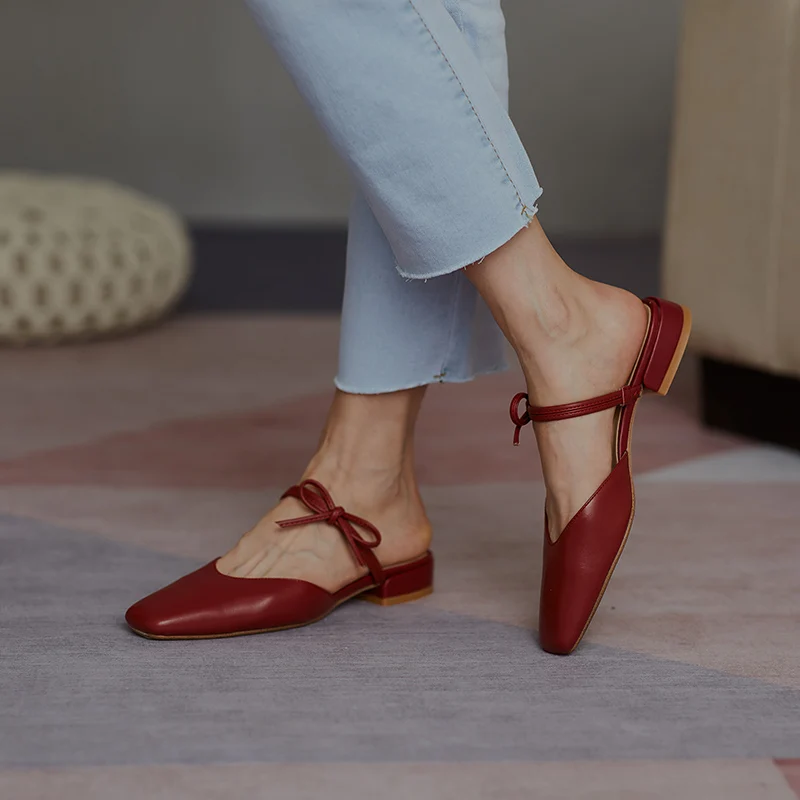

Summer 2020 new fashion square head sandals leather thick heel sandals half slippers baotou wild bow women shoes Z827