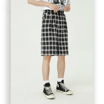 

Men Summer New Casual Plaid Shorts Male Streetwear Hip Hop Loose Straight Shorts