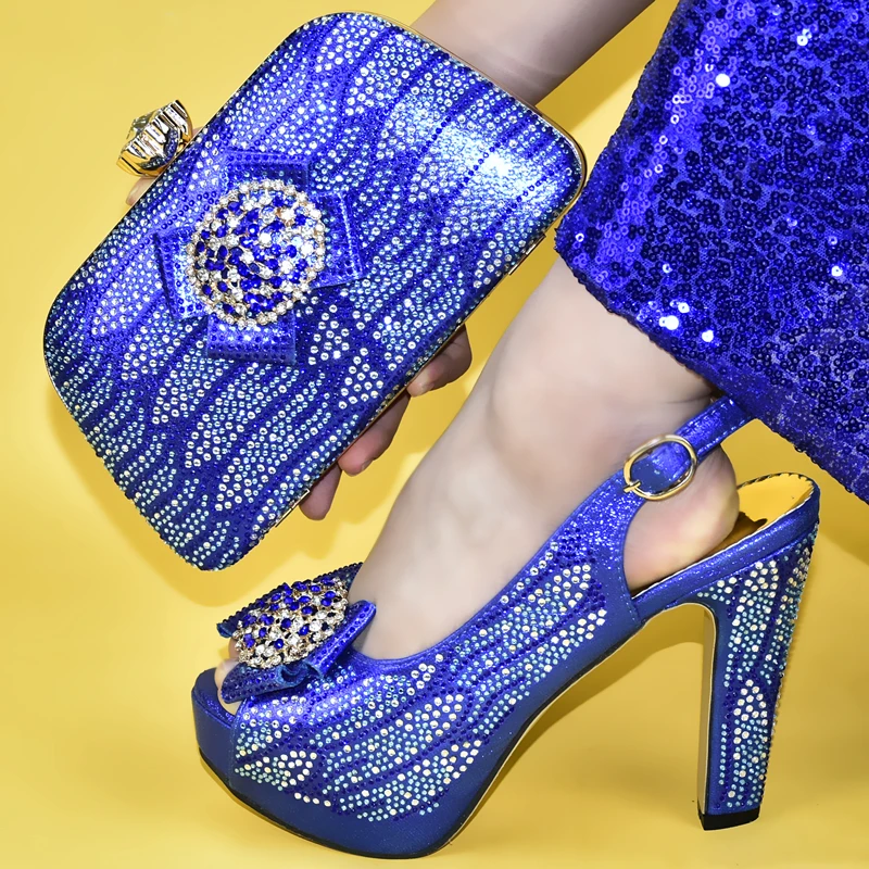 Комплект из туфель и сумочки итальянская дизайнерская обувь и сумочка в комплекте итальянская женская свадебная обувь на высоком каблуке металлическое украшение - Цвет: Синий