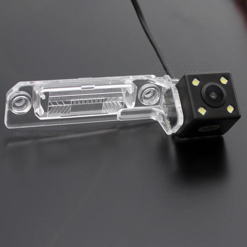 Car-Reverse-Camera-for-VW-Passat-B5-1996-2005-Touran-2003-2004-2005-2006-2007-2008-2009-2010 (8)