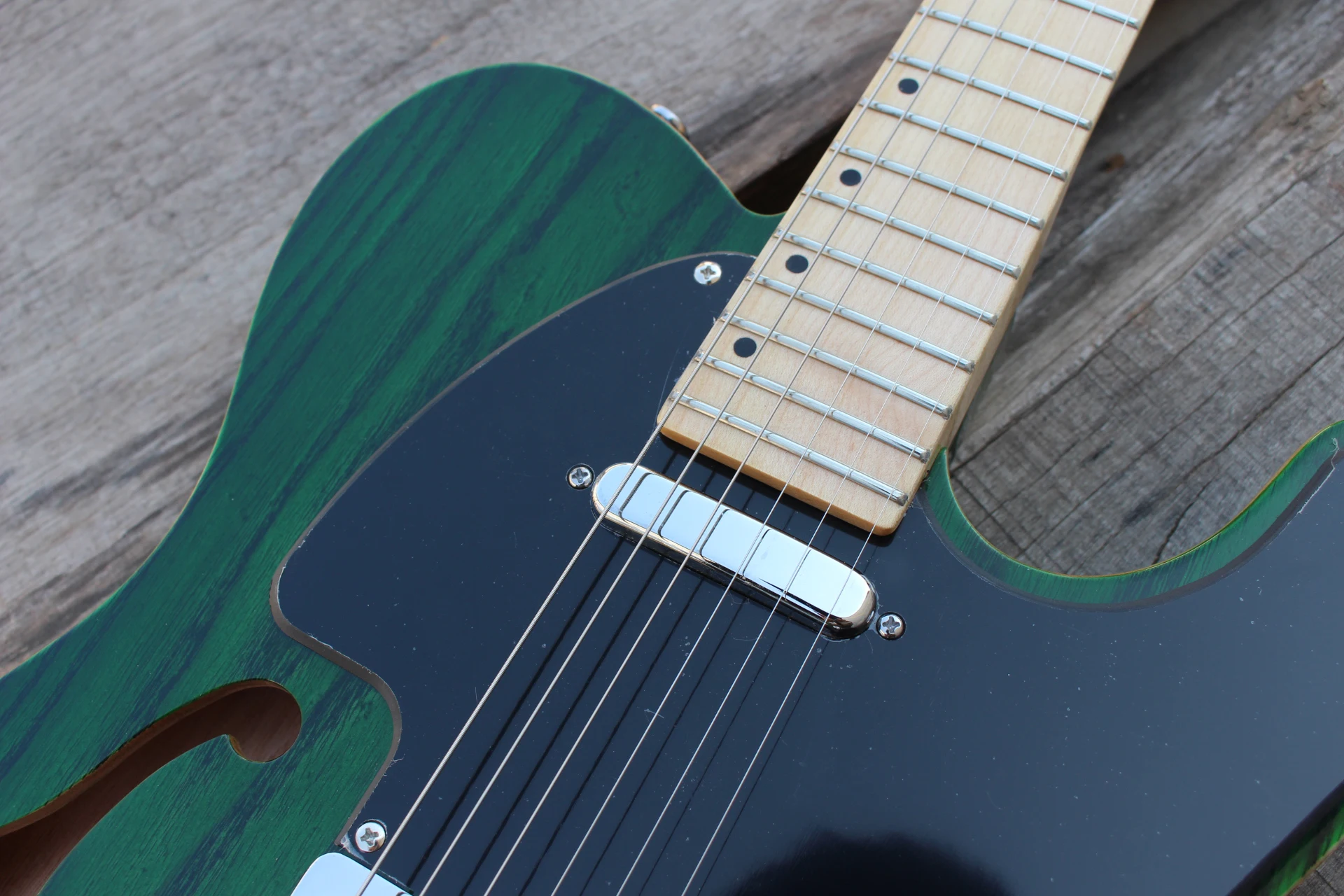 Группа Acepro F отверстие электрогитары с твердой пепельницей, высокое качество прозрачный зеленый/синий/коричневый цвет гитары ra