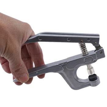 

Manual Nail Buckle Plastic Hand Pressure four-button Clamp Tree Finger Button Machine For Household Accessories