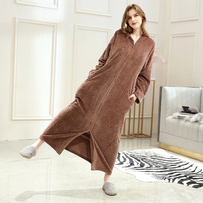 

2020 Newest Women's Sleepwears Robes With Cap Flannel Bathrobe Zipper One-Piece Home Clothes Long Warm Pajamas халат женский