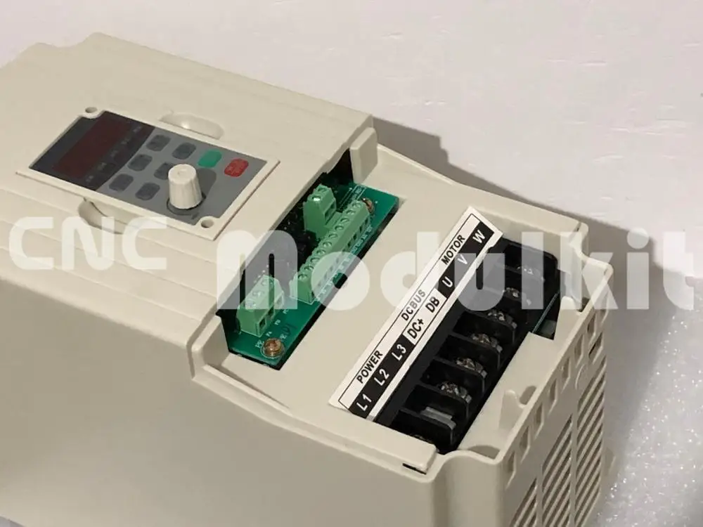 Шпиндель с ЧПУ VFD SPPED Инвертор управления 3.7KW 220/380V драйвер гравировки и фрезерования и шлифования шпинделей с ЧПУ модульный комплект
