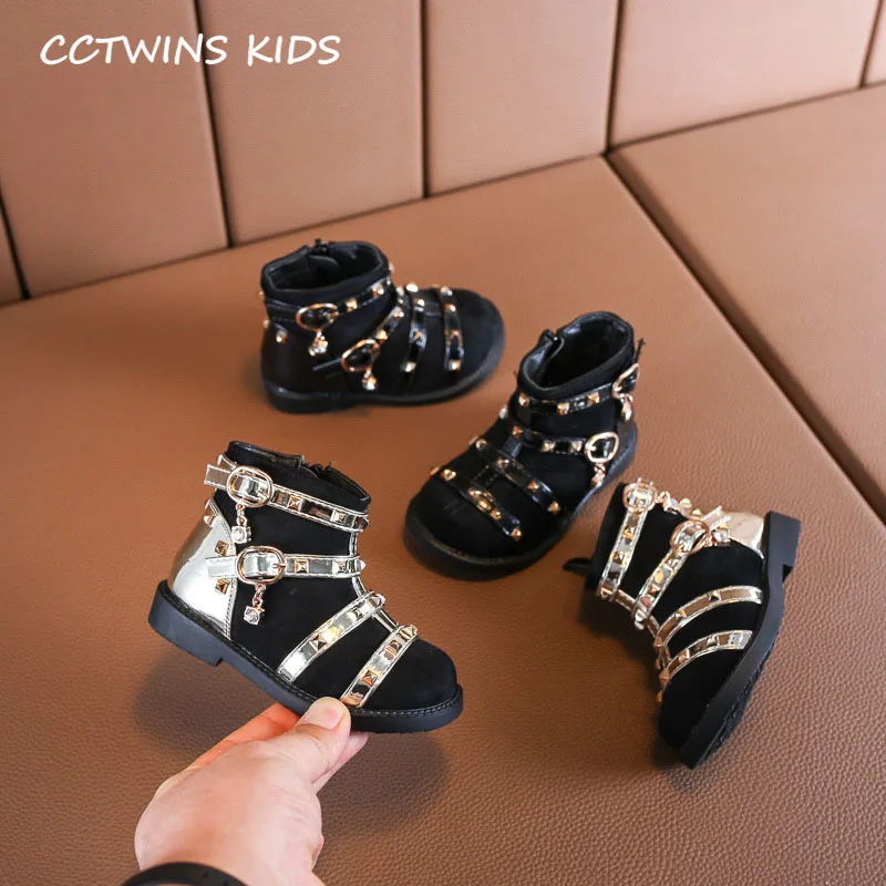 CCTWINS/детская обувь; коллекция года; зимняя детская обувь из искусственной кожи; брендовые короткие ботинки для маленьких девочек; теплые ботинки для малышей; Цвет Черный; FB1828
