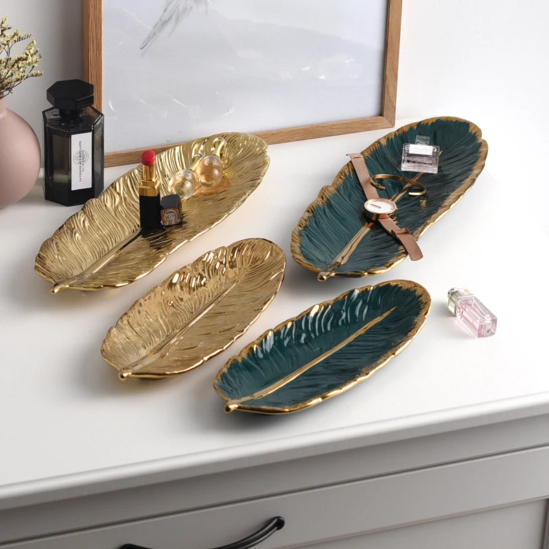 

Nordic Style Ceramic Golden Feather Jewelry Plate Retro Storage Tray Snack Tray Home Decoration