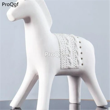 

ProQgf 1Pcs A Set no reason like you fashion statue xiaobaima