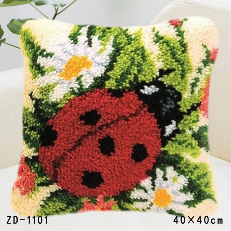 Latch Hook Kits Animal Flower Series Pillowcase 3D Segment Embroidery Pillow Canvas Wool Embroidery Cushion Cover DIY Pillows