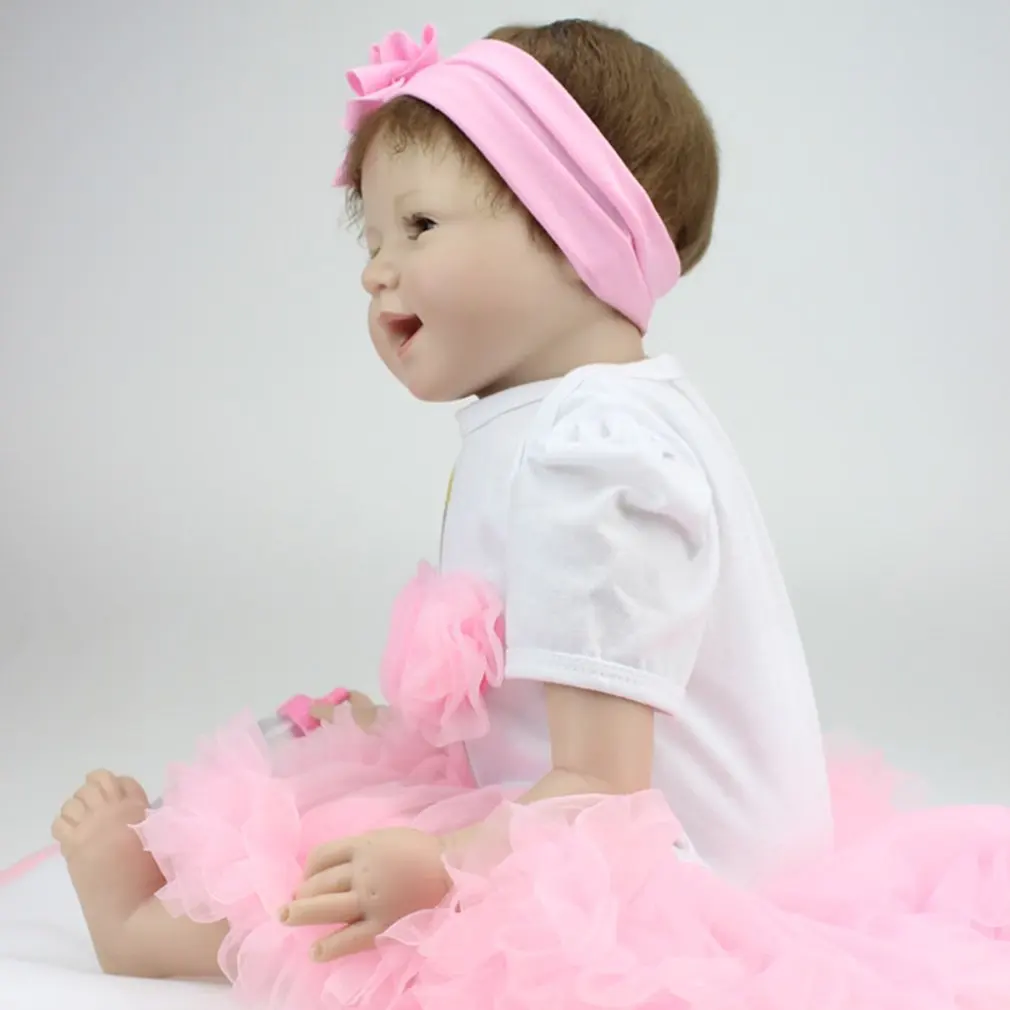 22 Inch Smile Face Reborn Baby Dolls Alive Lifelike Dolls Realistic Bebe Reborn Babies Girls Toys With Beautiful Dress