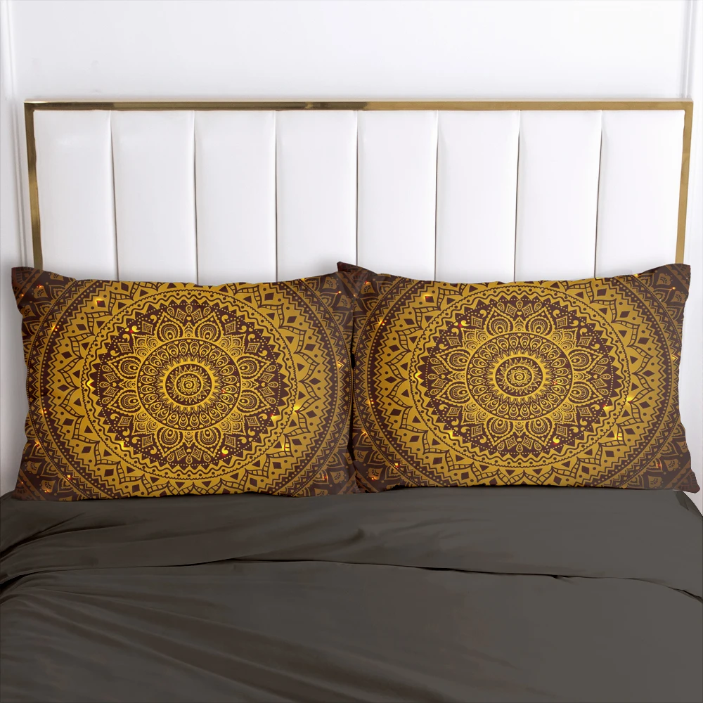 Funda de almohada personalizada, 50x70, 50x75, 50x80, 70x70, funda de  almohada decorativa OM redonda, dorada sobre ropa de cama negra, envío  directo - AliExpress
