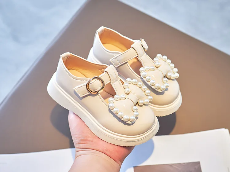 slippers for boy Spring Autumn Girls Leather Shoes with Bow-knot Pearls Beading Princess Sweet Cute Soft Comfortable Children Flats Kids Shoes comfortable sandals child