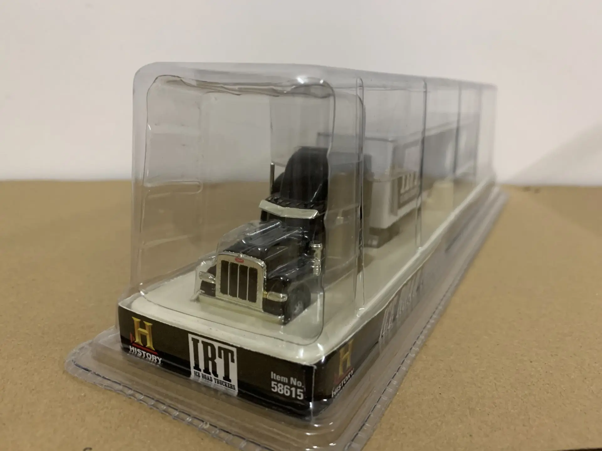 Внедорожник для льда Norscot модель 389 внедорожник 40000 X композитный фургон 1:87