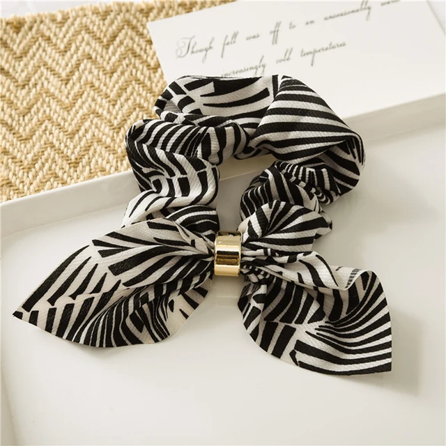 Fashion Scrunchier for Woman Elastic Hairband Knot Scrunchy Girls Hair Accessories Christmas Headbans Pleated Headband Scrunchie TH4