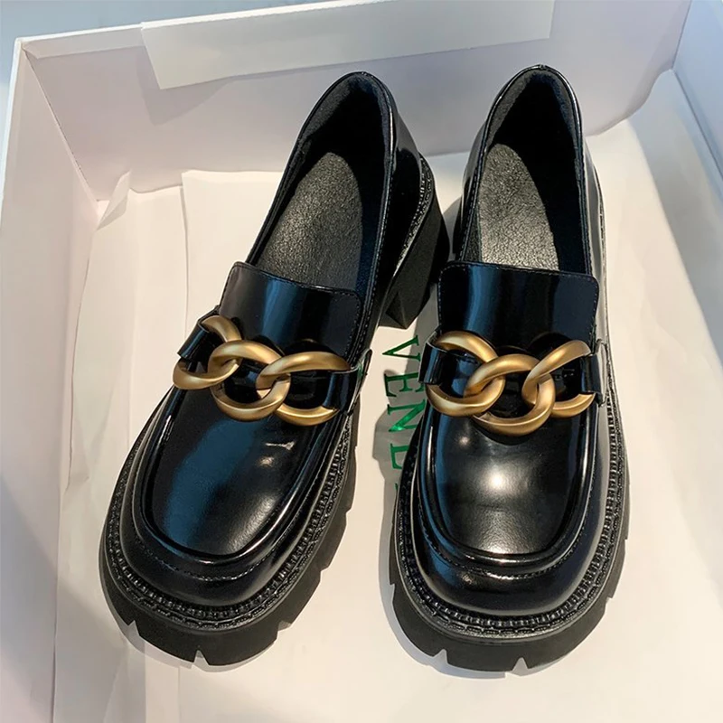Zapatos de cuero de las mujeres de estilo británico de la primavera de 2021 Zapatos estilo Oxford cómodos zapatos casuales zapatos de plataforma de las mujeres zapatos Oxford zapatos