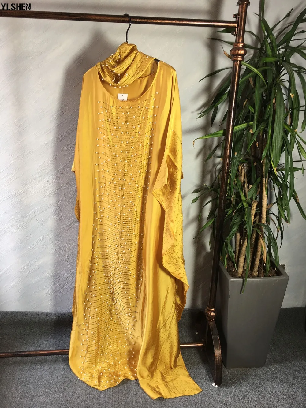 African Dresses for Women Dashiki Diamond African Clothes Bazin Boubou Robe Africaine Muslim Long Dress Headtie Head Wraps Grown 01