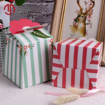 

40pcs Flower Candy Gift Boxes Guests Packaging Boxes Gift Bag Christmas Party Favors Kids Gift Decor