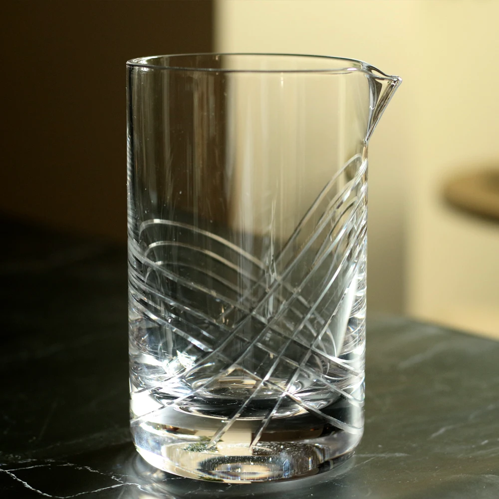 17oz Lead-Free Crystal Glass Thick Base Cocktail Maker Mixing Glasses for Stability Bartender Tool and Seamless Bar Accessory
