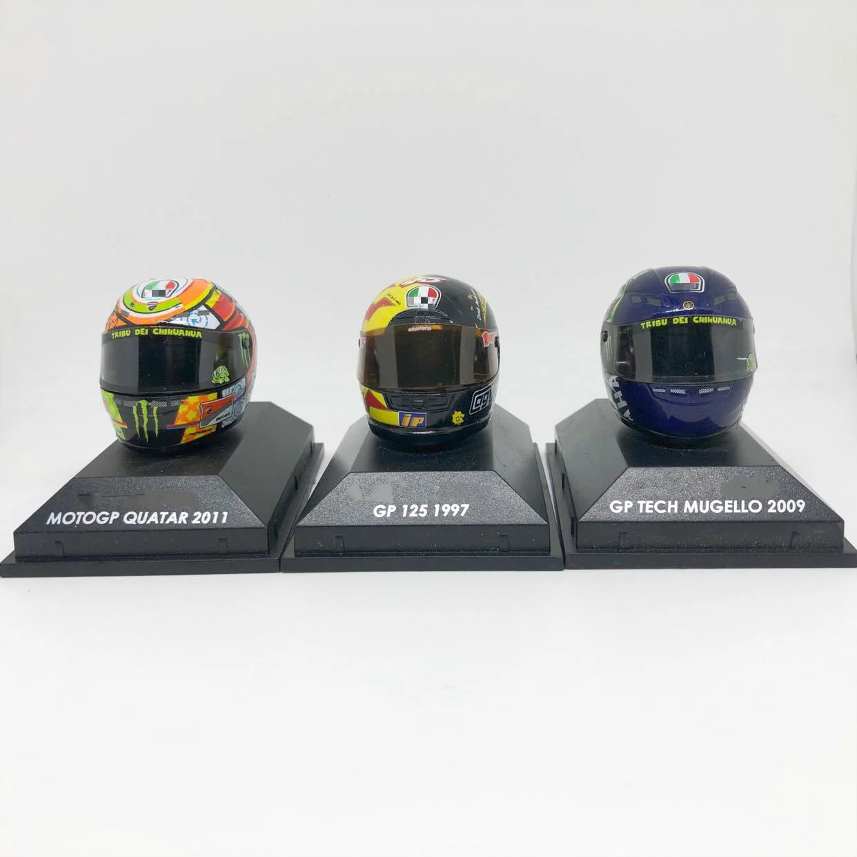 1:8 Scale Resin Die Casting Model Motorcycle Racer Helmet Decorative Ornaments Scene Layout Children's Toy |