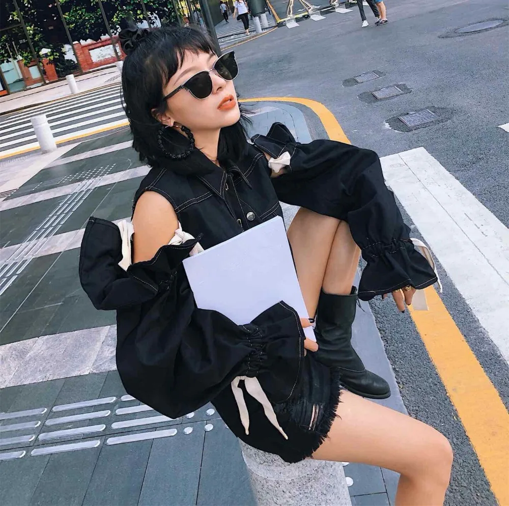 WHITNEY WANG Осенняя модная уличная дизайнерская Стильная джинсовая куртка со съемным рукавом на шнуровке женская джинсовая куртка