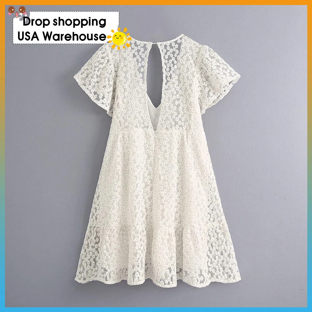 

OUSHANG Beach Holiday sweet Elegant White Playsuit floral Embroidery Hollow Out Ruffles V Neck Backless Playsuit 2020 Summer