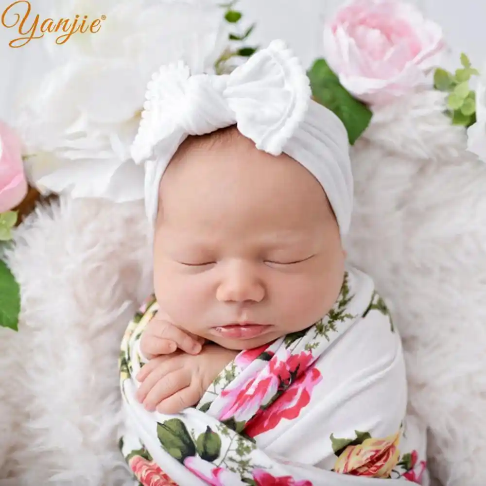 pom pom headband baby