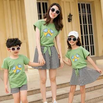 

Parent-Child Matching Outfit Light Suit Explosion Cartoon Rat Mother & Daughter, Father and Son Set