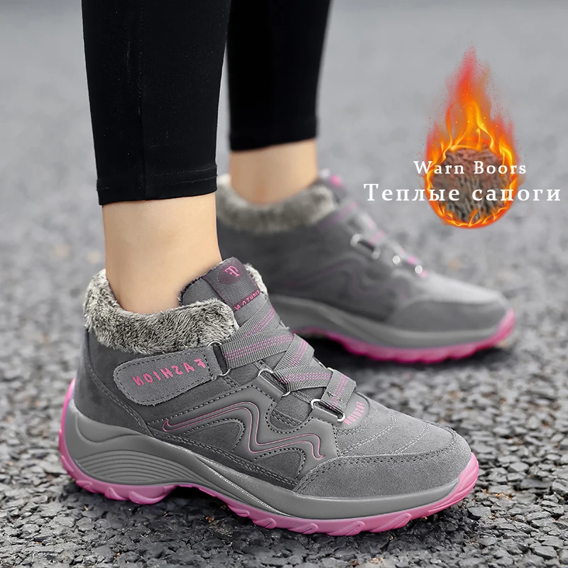 Cena Nowe zimowe damskie śniegowe buty Super ciepłe grube pluszowe buty damskie zamszowe Slip on klinowe buty wodoodporne ciepłe zwykłe buty