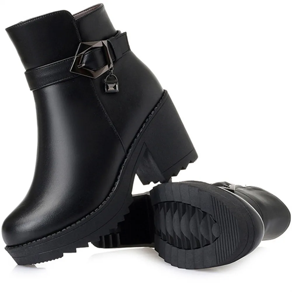 Drestrive из натуральной кожи; Размеры 35-42; шерстяные женские зимние ботинки; Зимние ботильоны на молнии и платформе с металлическими кристаллами; нескользящие ботинки на толстом каблуке