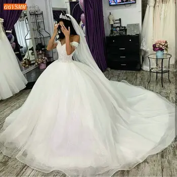

Delicate African White Wedding Gowns Off Shoulder Sequin Beaded Saudi Arabia Bridal Dress Long 2020 Custom Made Wedding Dresses