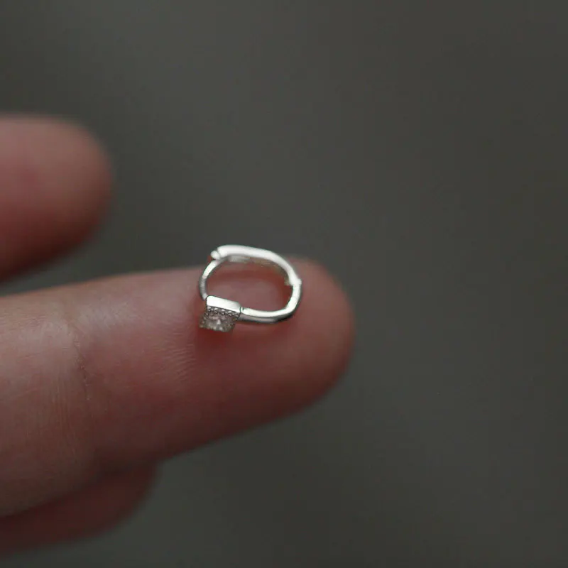 925 Sterling Silver French Simple Square Crystal Stud Earrings Women Small Sweet Student Girlfriends Jewelry Accessories Gift