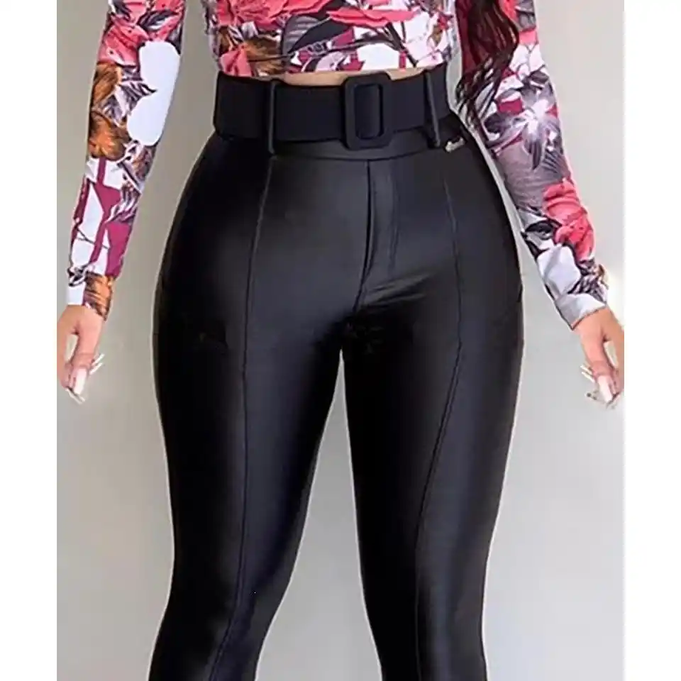 calça de couro cintura alta