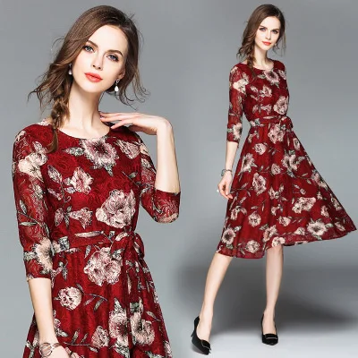 

2019 Autumn New Style Ozhouzhan WOMEN'S Dress Lace-up Big Skirt Three-quarter-length Sleeve Crew Neck Embroidery Lace Dress
