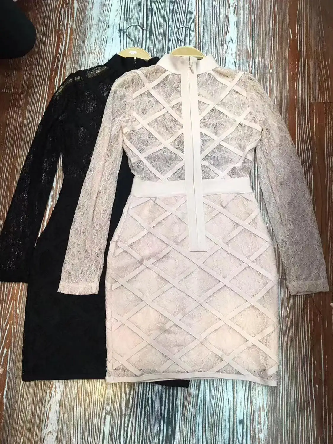 Drop Shipping Hot New Arrival Lace Design Long Sleeves Sexy High Neck Mini Club Celebrity Party Rayon Bandage Dress