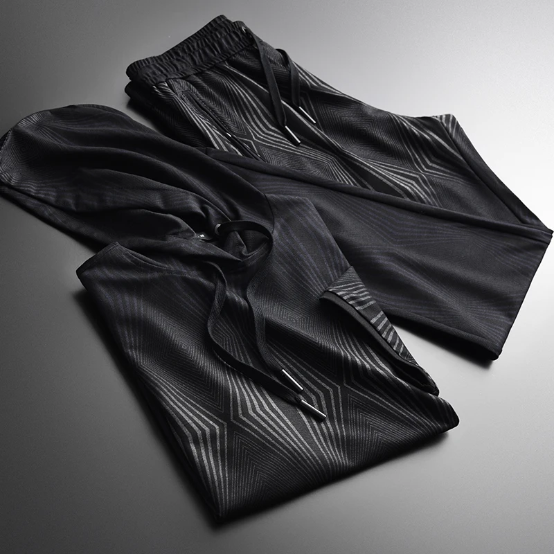 

Summer Mens (t-shirt+pants) Luxury Gradient Geometry Printed Short Sleeve Men Plus Size 3XL 4XL Hooded Man Sets