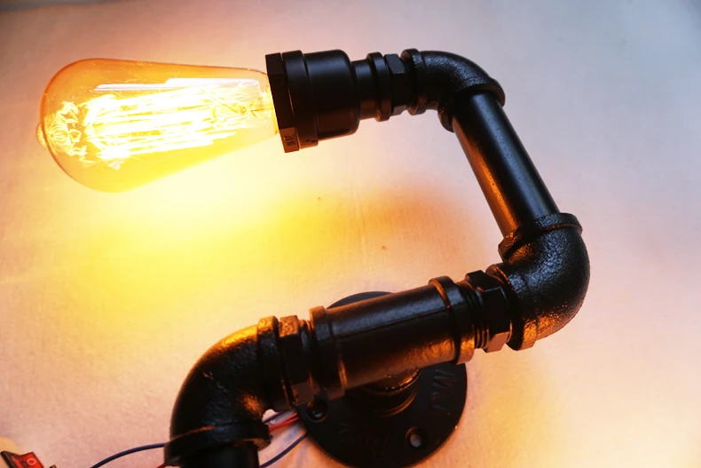 wall-light-3