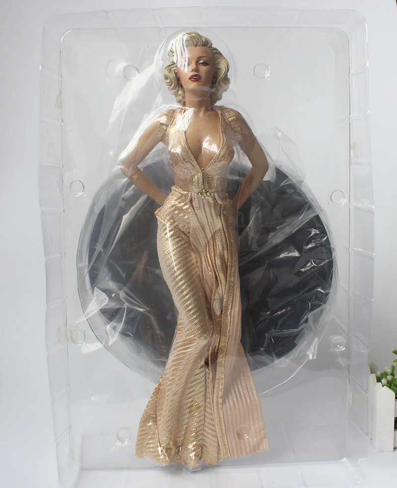 New Marilyn Monroe Gentlemen Prefer Blondes 1//4 Scale PVC Statue Figure 16/"H