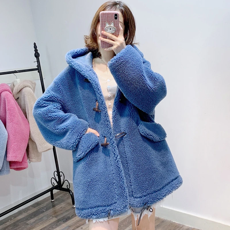 Blue Искусственный мех пальто с мехом с капюшоном размера плюс teddy Bear пальто Новая модная зимняя одежда 30% пальто из натурального овечьего меха женские пушистые теплые - Color: Blue