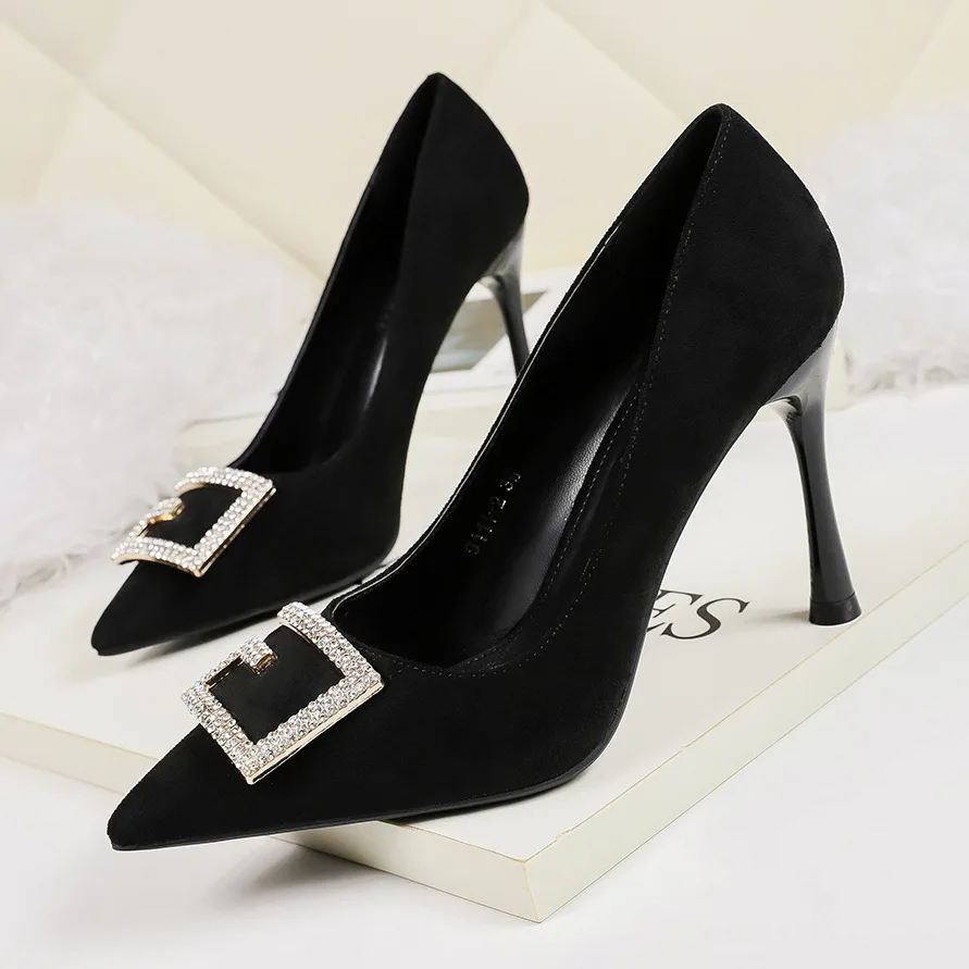 2020 Women 9.5cm High Heel Crystal flock Pumps Sexy Apricot luxury Wedding Bridal Valentine Burgund