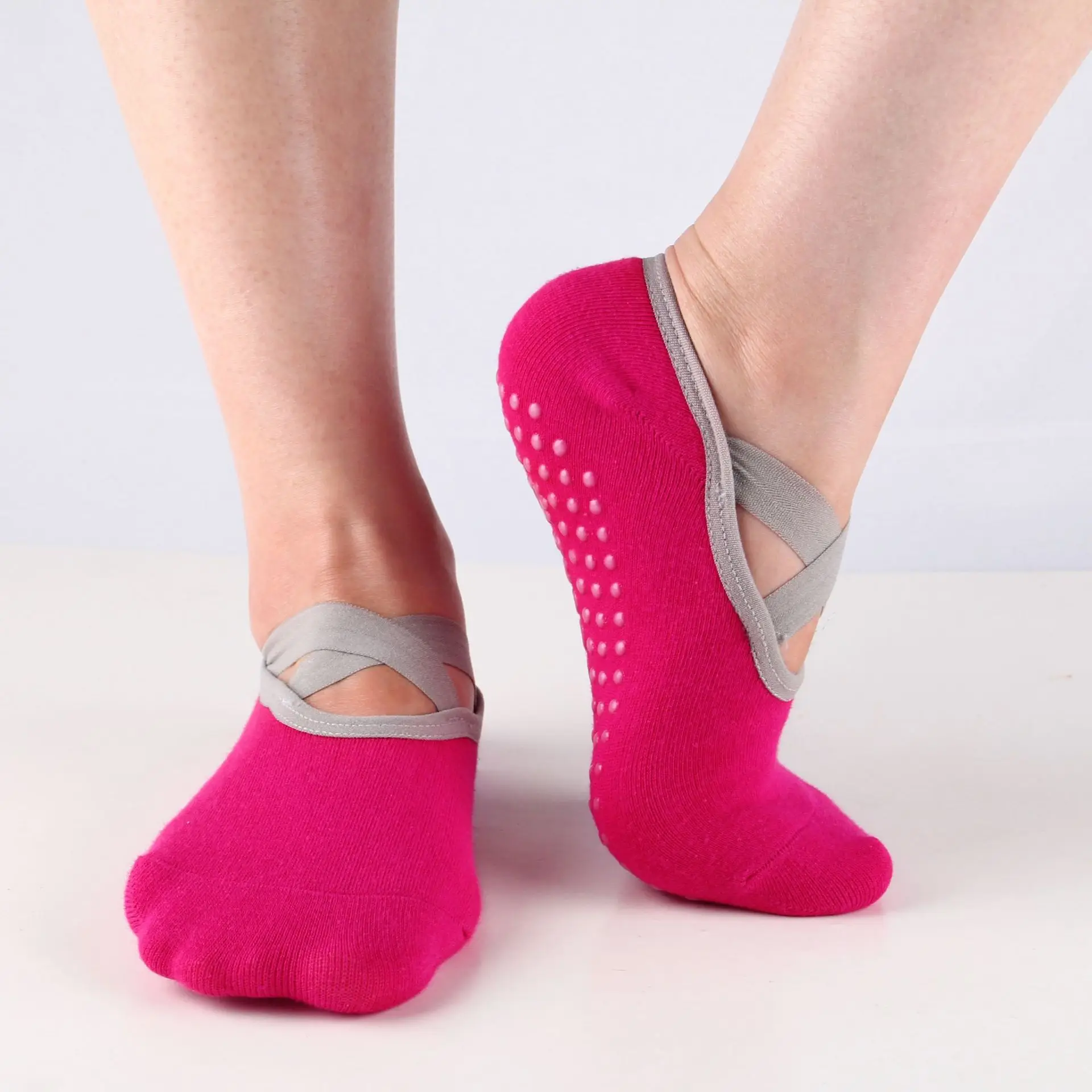 Профессиональные женские носки для йоги, дышащие спортивные носки для балета и танцев с противоскользящим силиконовым пилатесом, носки для занятий танцами - Цвет: rose red
