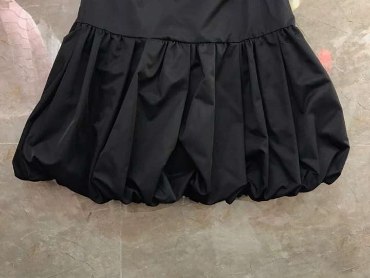 Осенне-зимняя обувь новые женские фонари, пузыри, с трапециевидным силуэтом, однотонные цвета, все виды короткая юбка 1213