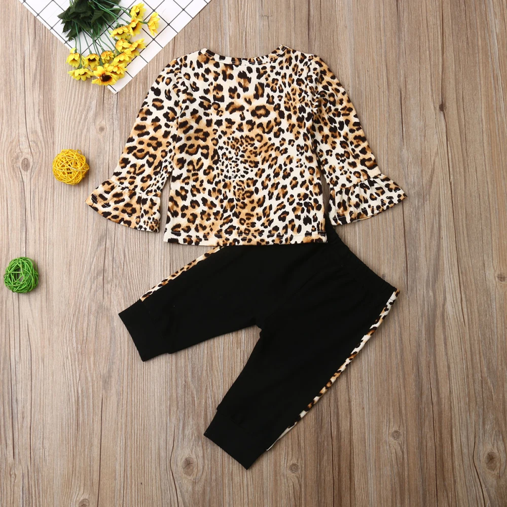 Осенне-зимняя одежда для маленьких девочек топы с леопардовым принтом, расклешенная футболка с длинным рукавом, длинные штаны, комплект одежды