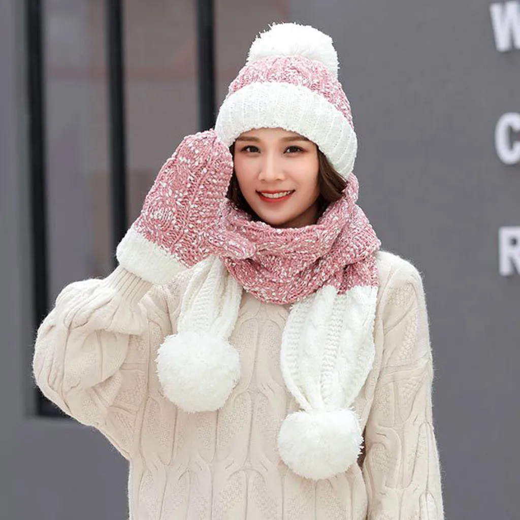 Pink НОВАЯ шапка+ шарф+ перчатки, зимние теплые шапки для женщин, сохраняющие тепло, Меховые помпоны, комплект для верховой езды, Толстая теплая шапка бини для девушек - Цвет: Pink