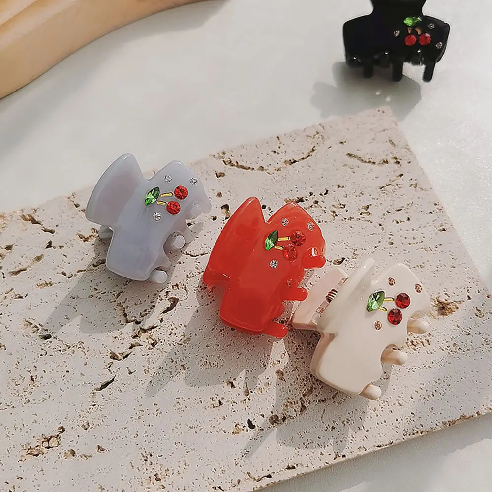 

Vintage Korean Acrylic Rhinestone Women Hairpin Headwear Hair Claws Cherry Hair Clip