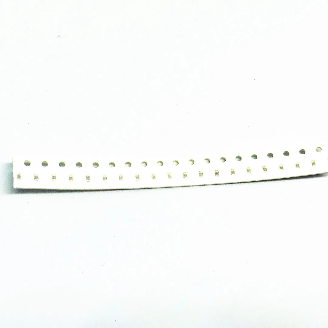 Обычно используется 1206 SMD конденсатор пакет 36 элементов каждый 20 шт в общей сложности 720 шт 1PF-10UF(106