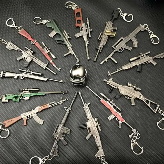 PUBG брелок Золотой шлем оружие Модель AK47 пистолет 98K снайперская винтовка