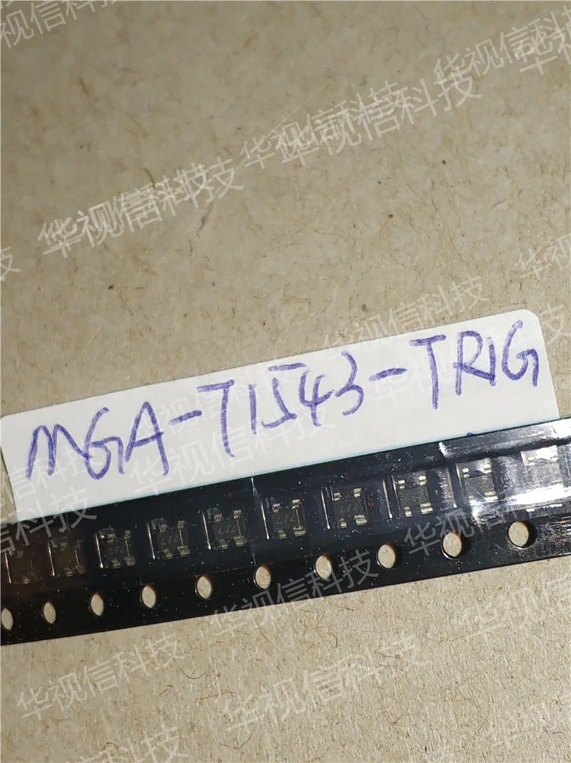 MGA-71543-TR1G RF усилитель 2 7-4 SV 16 dB чип | Лампы и освещение
