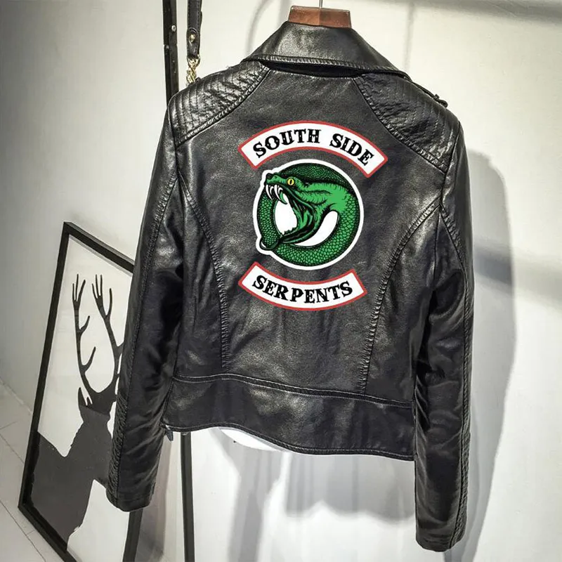 

Women's Snake Print Faux PU Leather Jackets Epaulet Rivet Pink Black Female Coat 2019 Winter Autumn Moto Biker Leather Coats