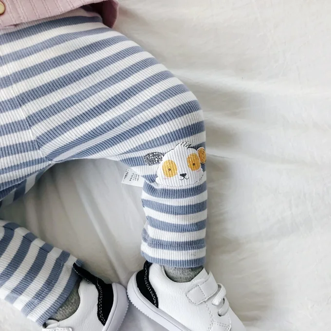 Mini Babe City/детская одежда; сезон весна-осень; брюки с героями мультфильмов для младенцев; универсальные детские леггинсы в полоску